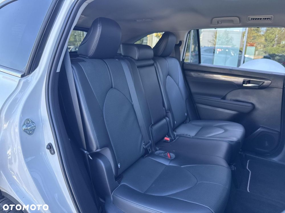 Toyota Highlander - 21