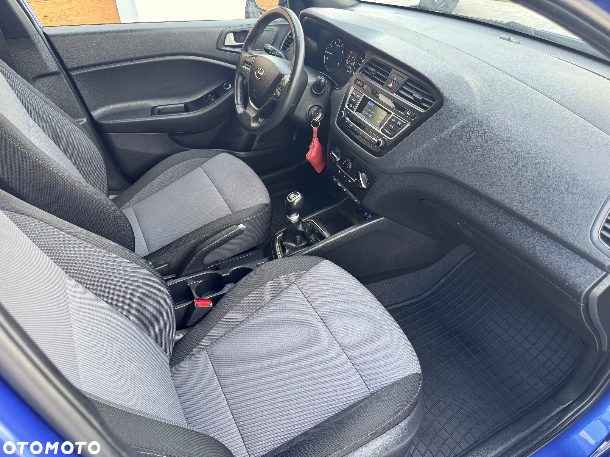 Hyundai i20 1.2 Passion - 8
