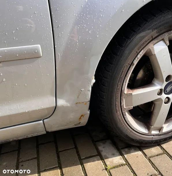 Ford Focus 1.6 Ti-VCT Ghia - 4