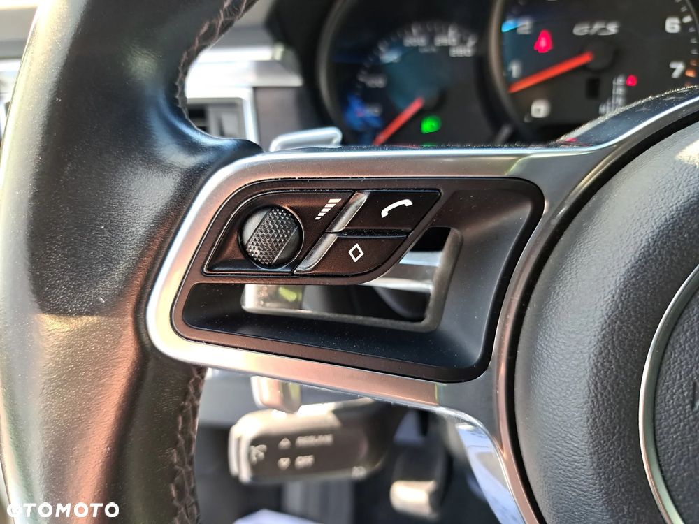 Porsche Macan GTS - 22