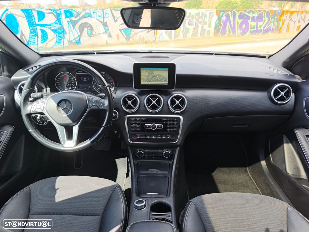 Mercedes-Benz A 180 d 7G-DCT Activity Edition - 12