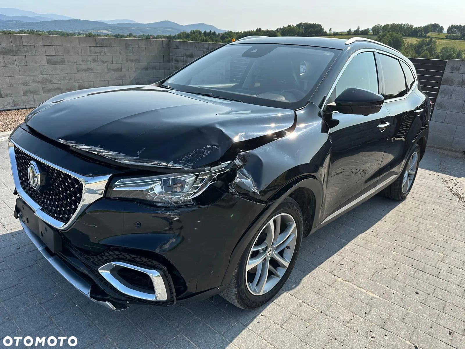 MG EHS 1.5T-GDI PHEV Luxury - 1