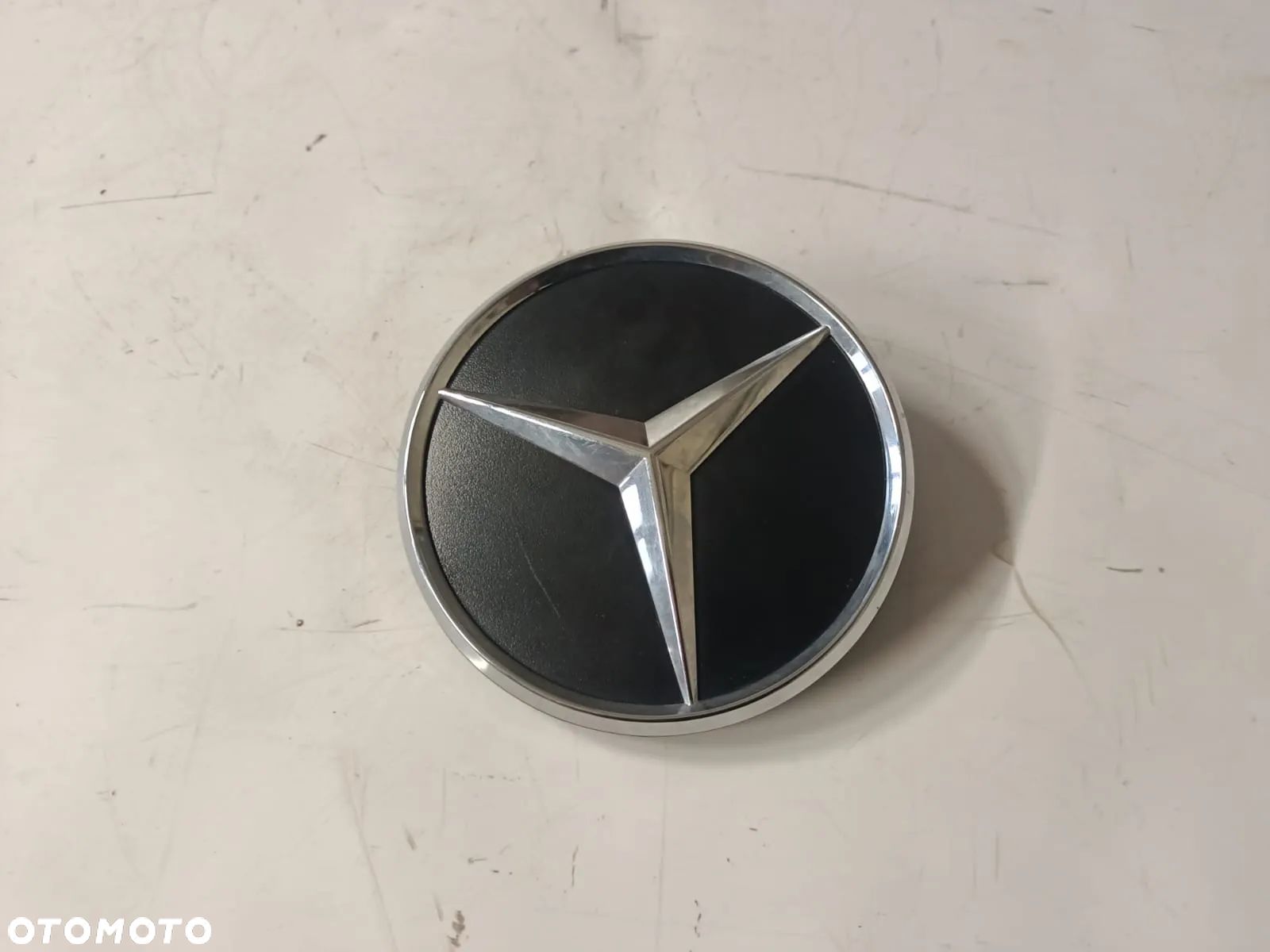 ZNACZEK EMBLEMAT DRZWI TYŁ MERCEDES SPRINTER W907, W910 18- - 1