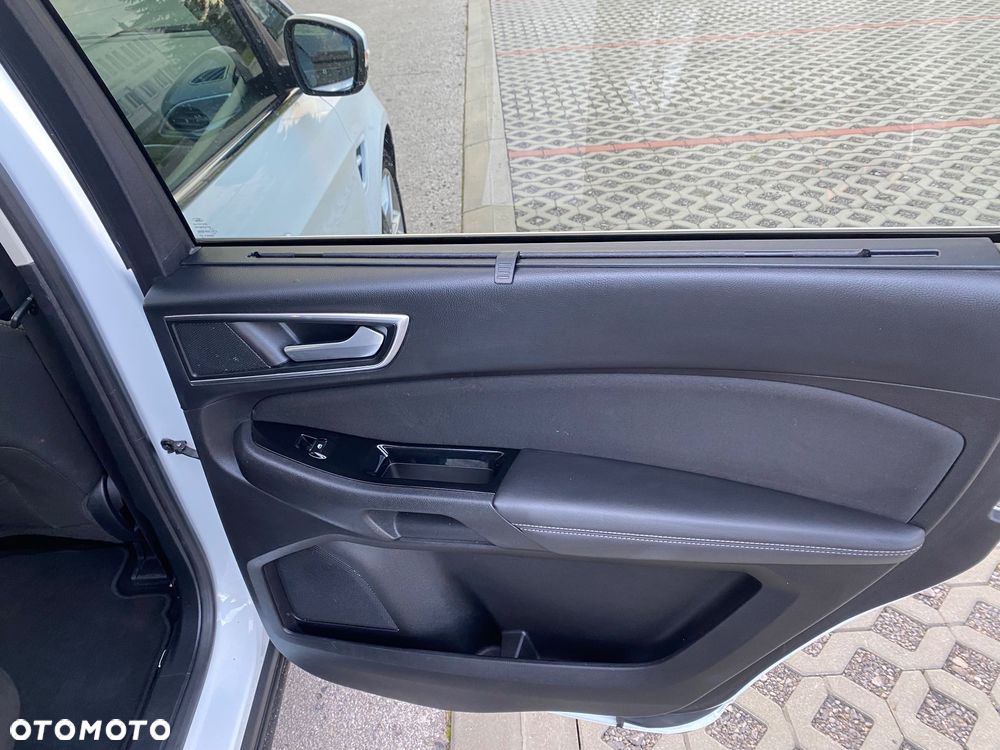 Ford S-Max 2.0 T Titanium MPS6 - 32