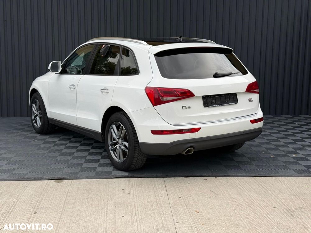 Audi Q5 2.0 TDI S tronic - 5