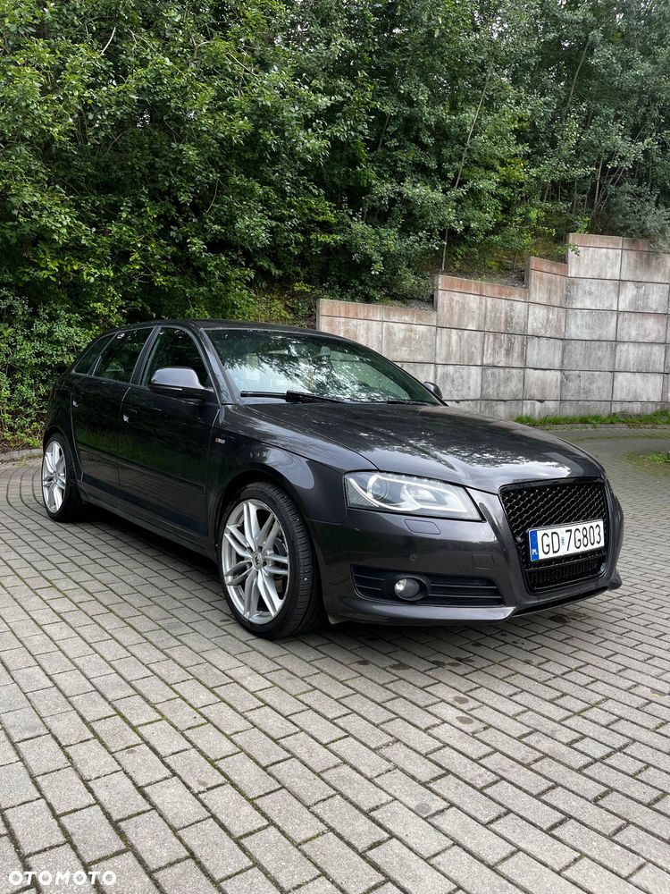 Audi A3 Sportback 1.6 TDI S line Sportpaket - 1