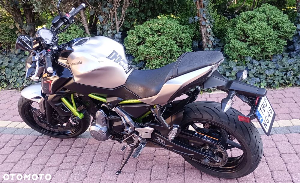Kawasaki Z 650 - 11