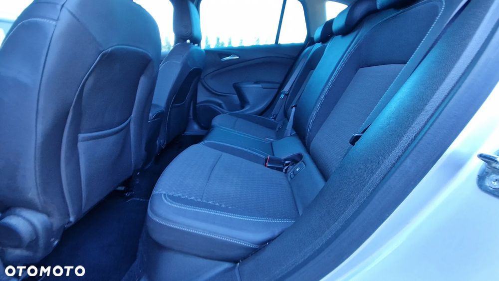 Opel Astra - 19