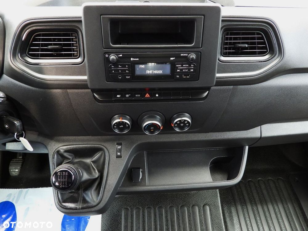 Renault MASTER WYWROTKA PODWÓJNA KABINA DOKA 6 MIEJSC TEMPOMAT LEDY BLIŹNIACZE KOŁA KLIMATYZACJA  145KM - 33