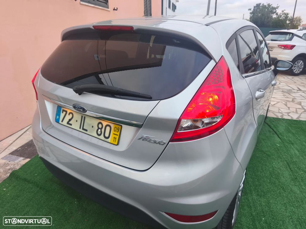Ford Fiesta 1.25 Trend - 31
