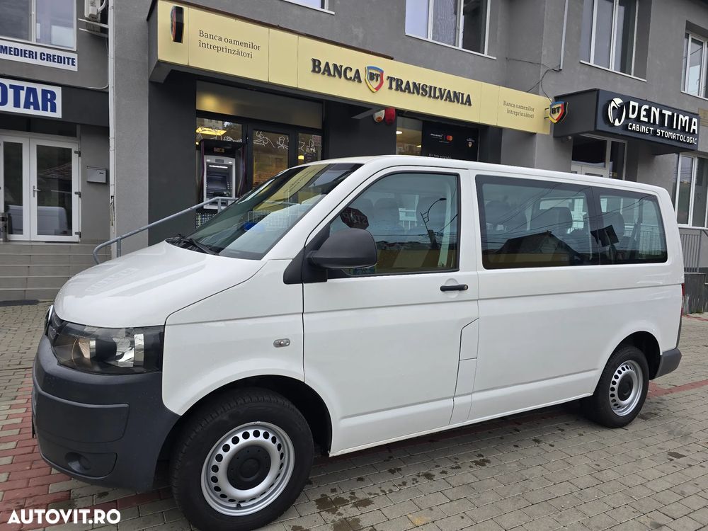 Volkswagen Transporter - 2