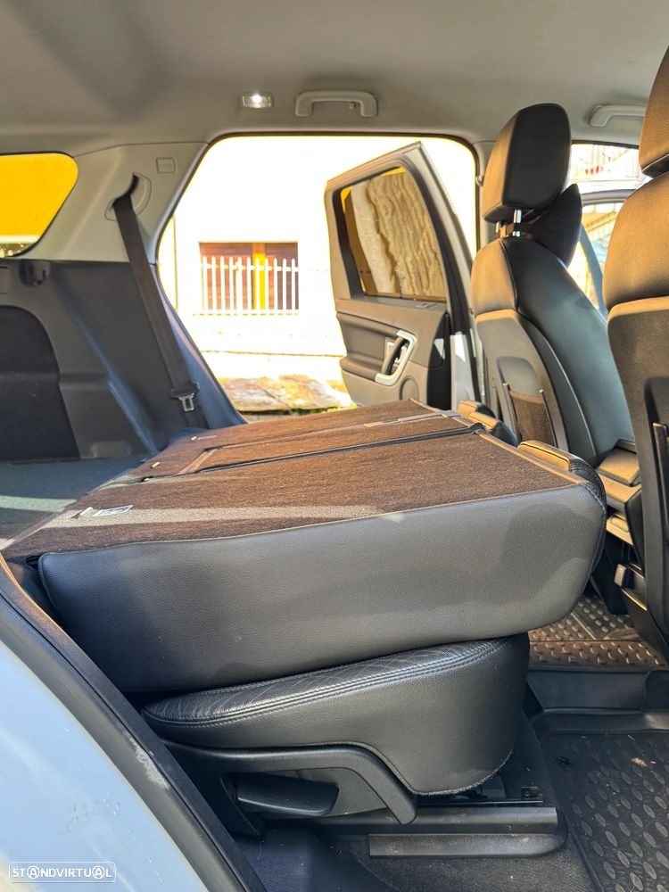 Land Rover Discovery Sport - 42