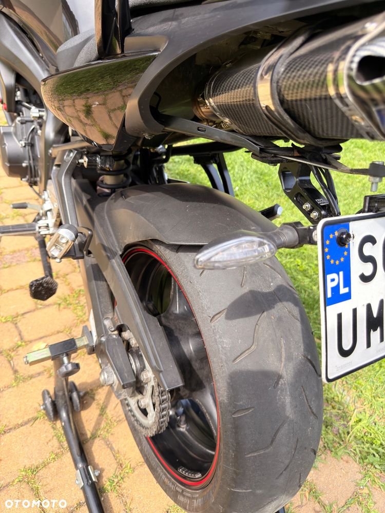 Yamaha FZ6 - 19