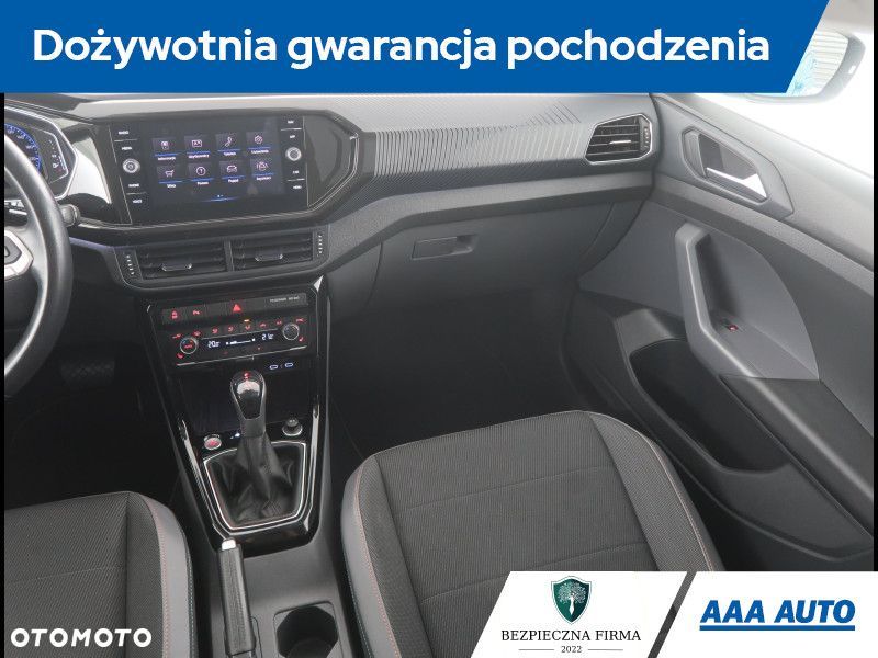 Volkswagen T-Cross - 9