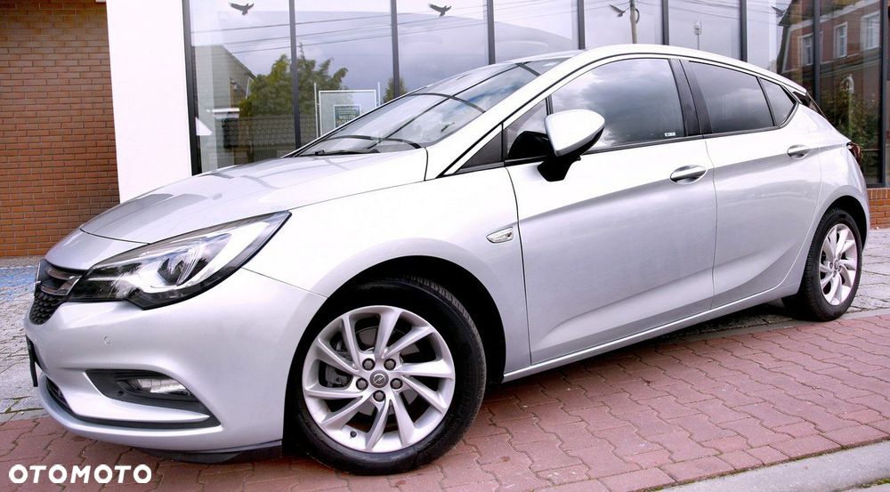 Opel Astra 1.4 Turbo Innovation - 33