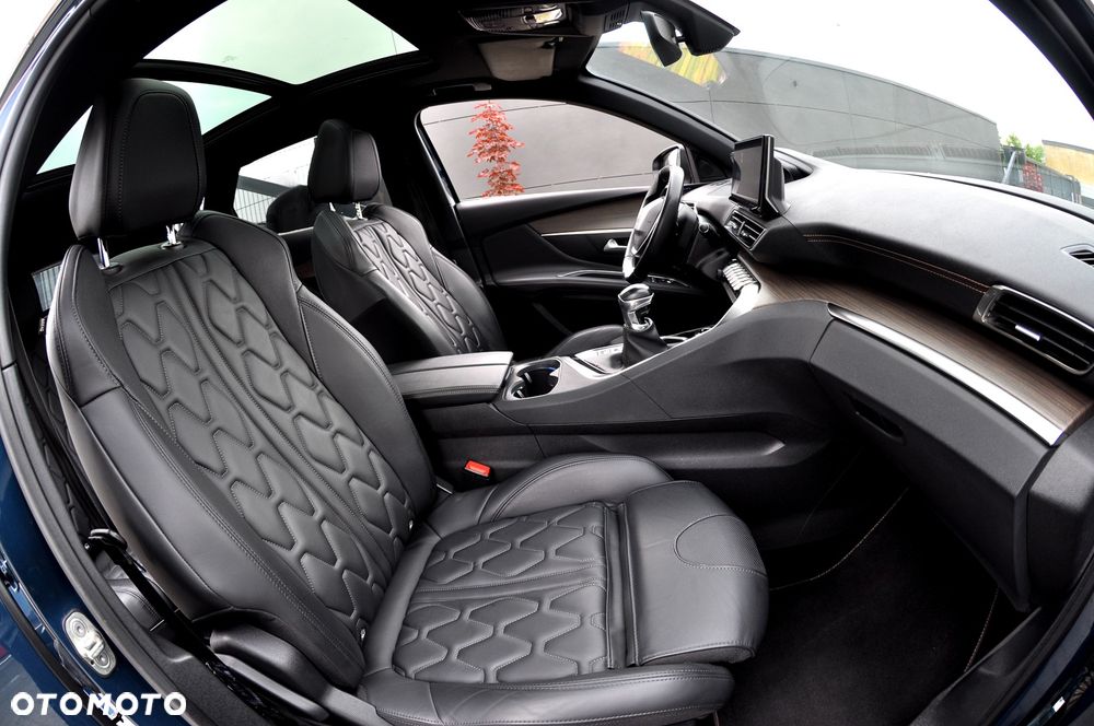 Peugeot 3008 1.5 BlueHDi GT S&S - 21