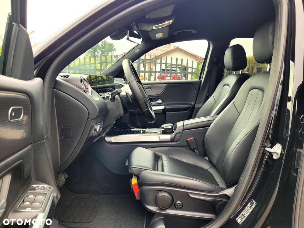 Mercedes-Benz GLB 180 d Progressive 8G-DCT - 10