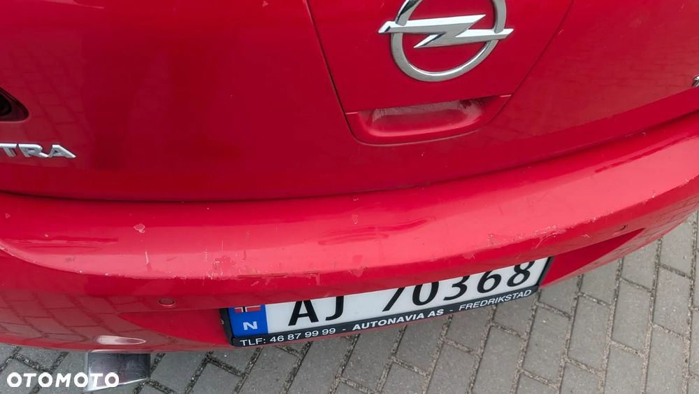 Opel Astra GTC 1.4 Turbo - 11