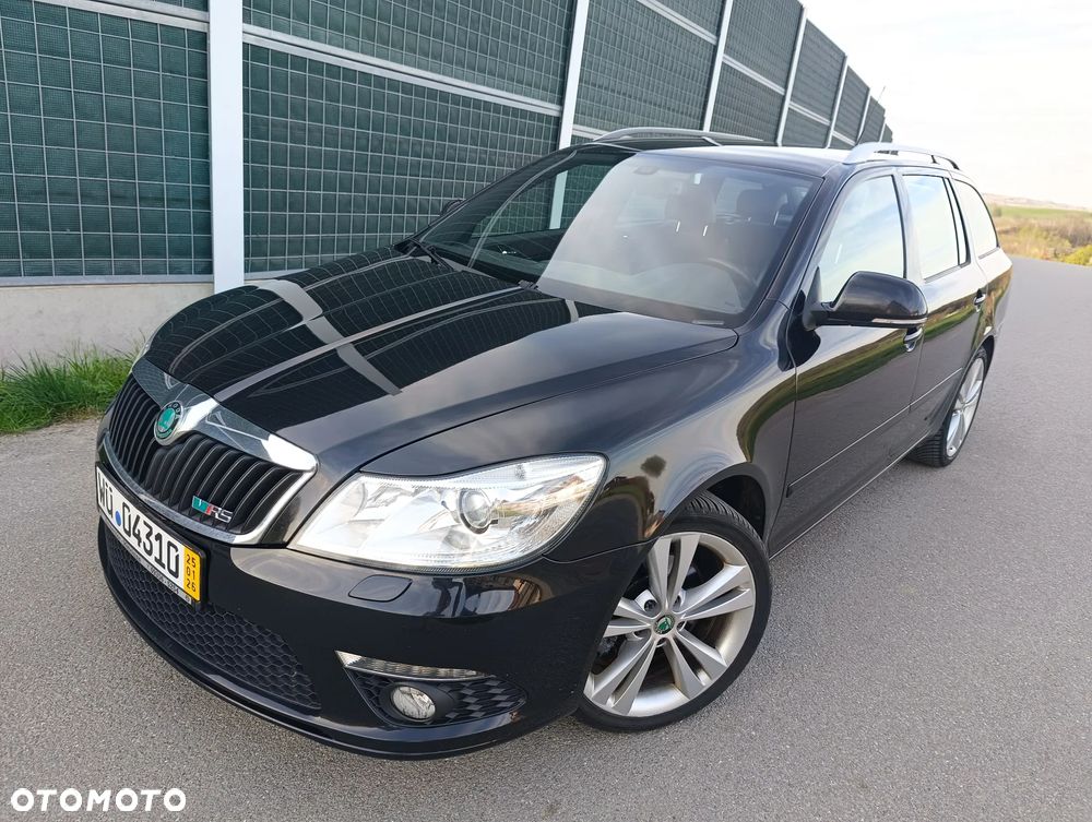 Skoda Octavia 2.0 TDI DPF RS - 29