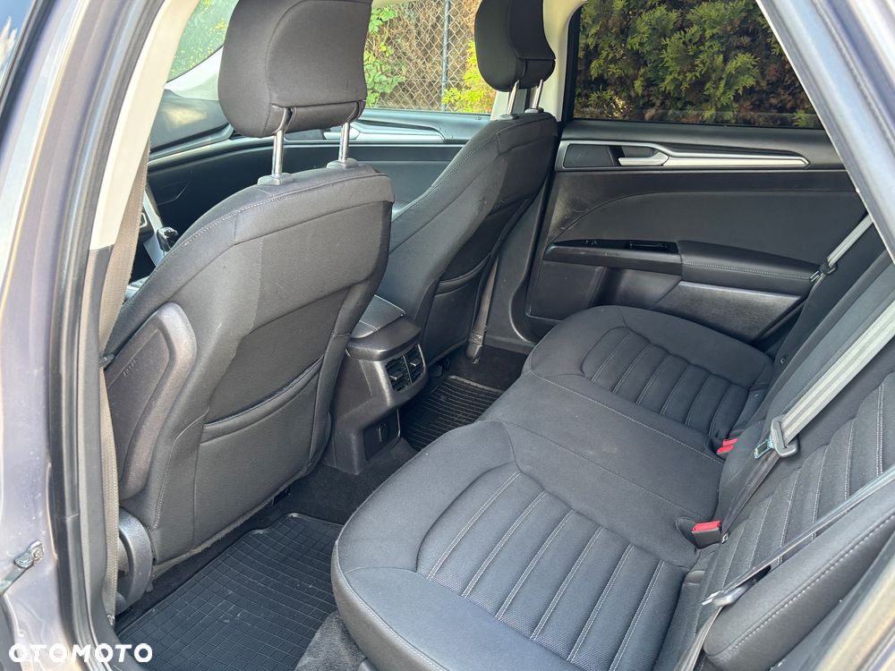 Ford Mondeo 1.6 TDCi Ambiente Plus - 17