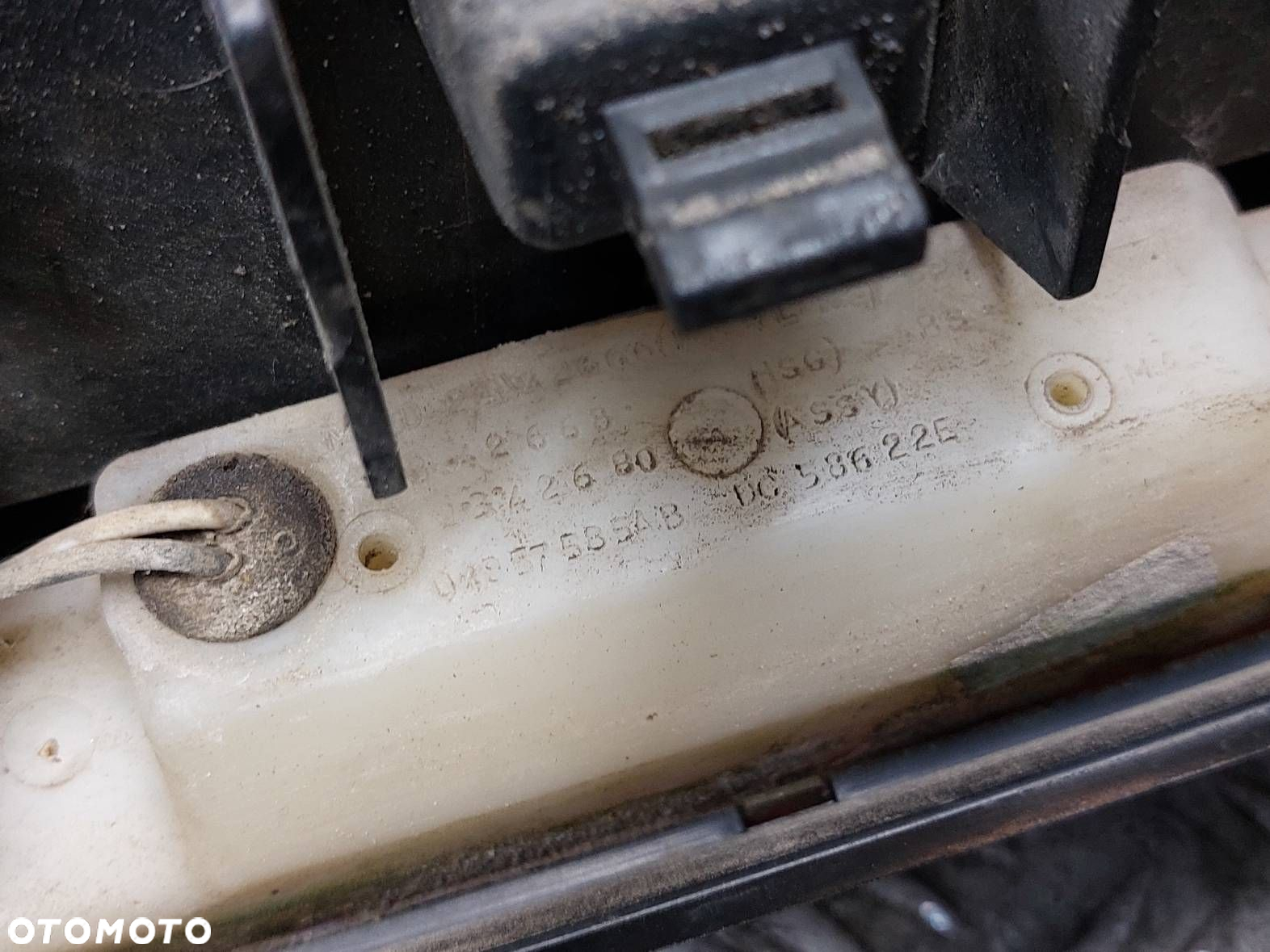LOTKA SPOILER STOPKA TRZECIE ŚWIATŁO STOP CHRYSLER  PACIFICA I - 6