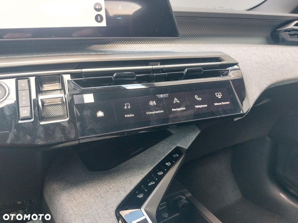 Peugeot 5008 1.2 PureTech mHEV GT Exclusive S&S e-DCS6 - 22