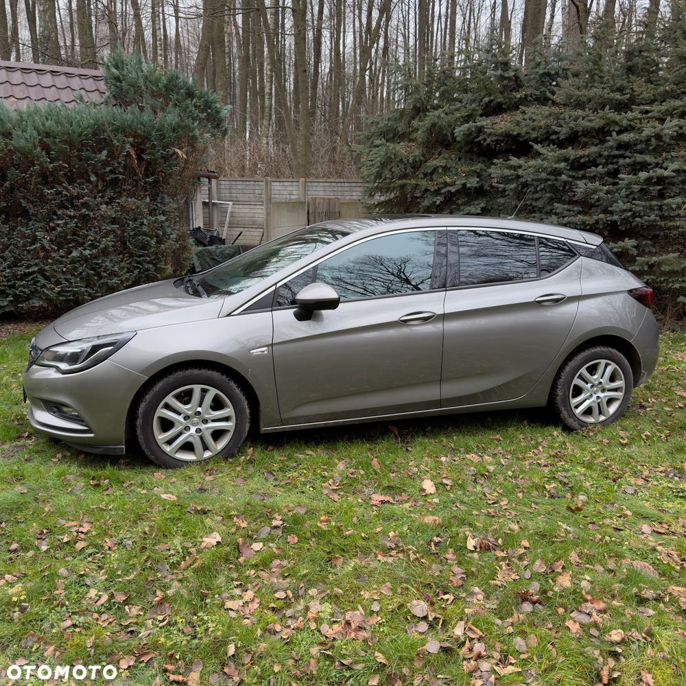 Opel Astra 1.4 Turbo Start/Stop Automatik Innovation - 2