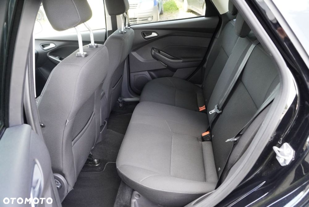 Ford Focus 1.5 EcoBlue Start-Stopp-System TITANIUM - 9