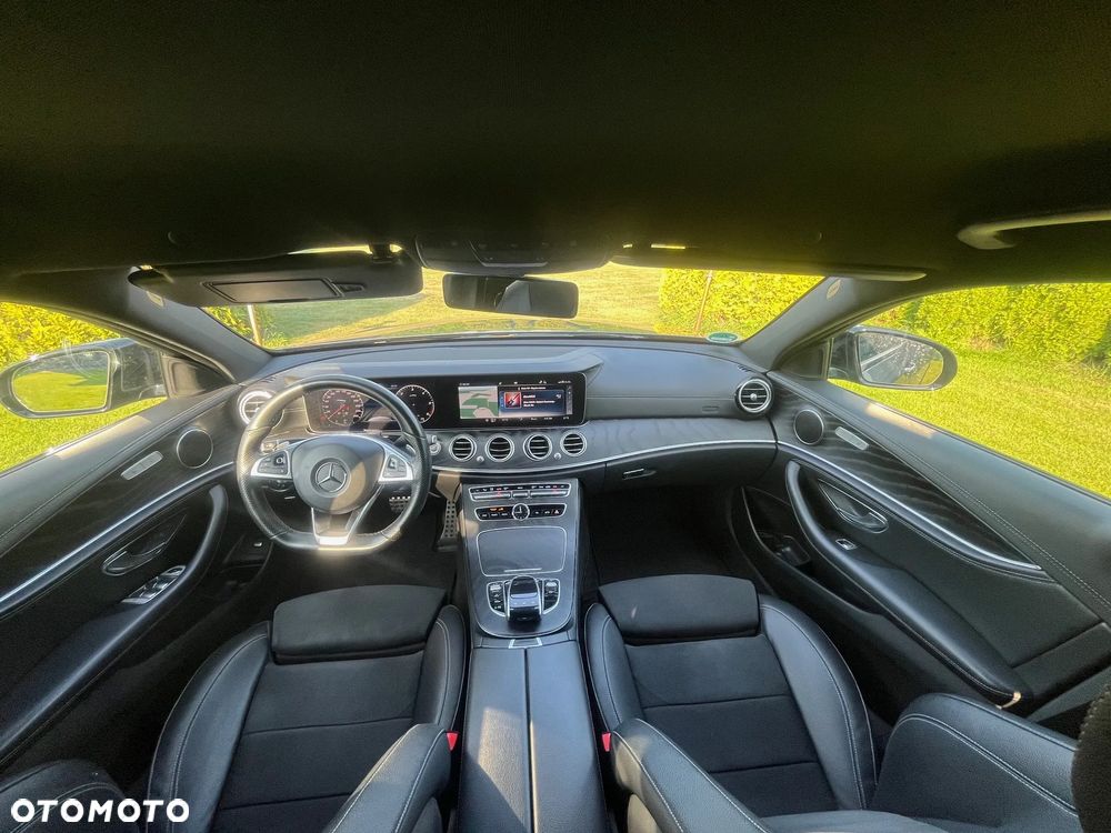Mercedes-Benz Klasa E 220 d 4-Matic 9G-TRONIC - 12