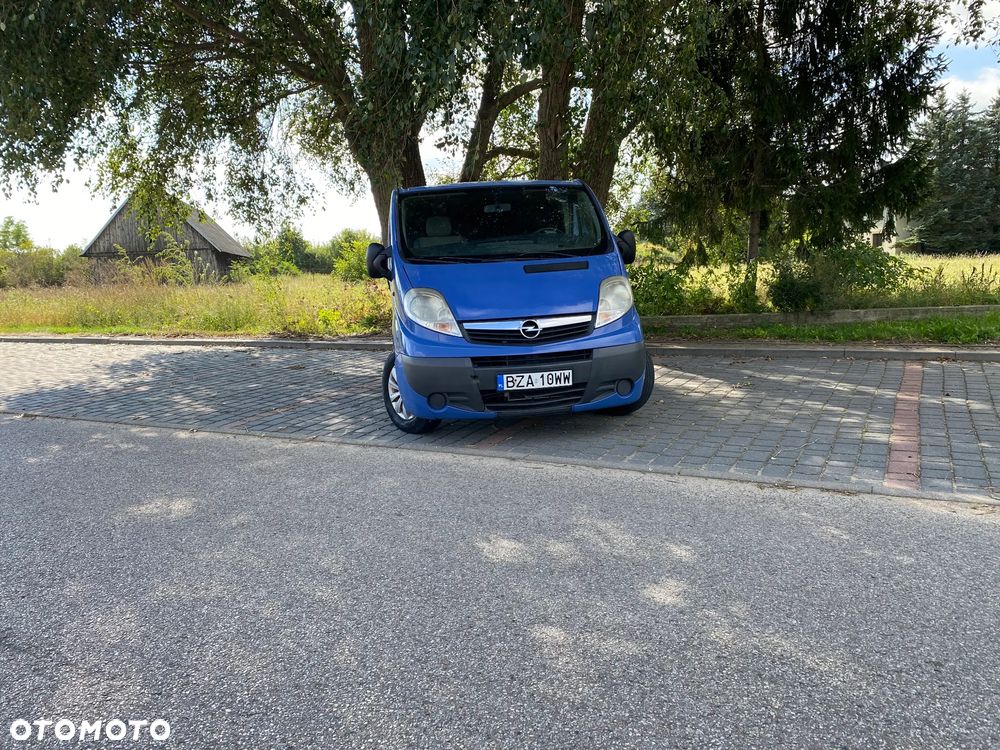 Opel Vivaro L2H1 2.9t - 16