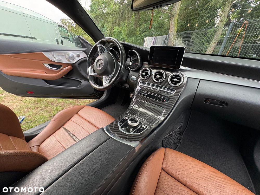 Mercedes-Benz Klasa C 300 7G-TRONIC - 19