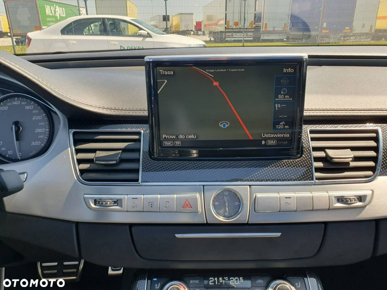 Audi A8 - 18