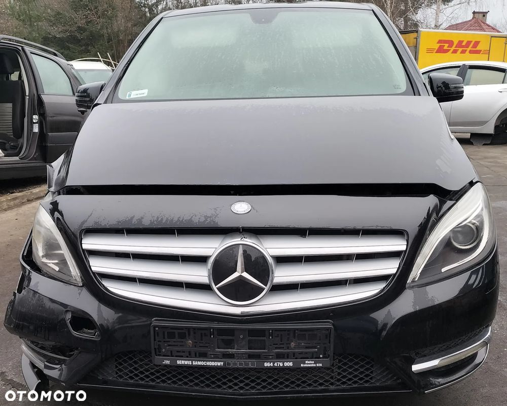 MERCEDES-BENZ B-KLASA W176 W246 SILNIK 1.8 CDI 651.901 JESZCZE W AUCIE - 2