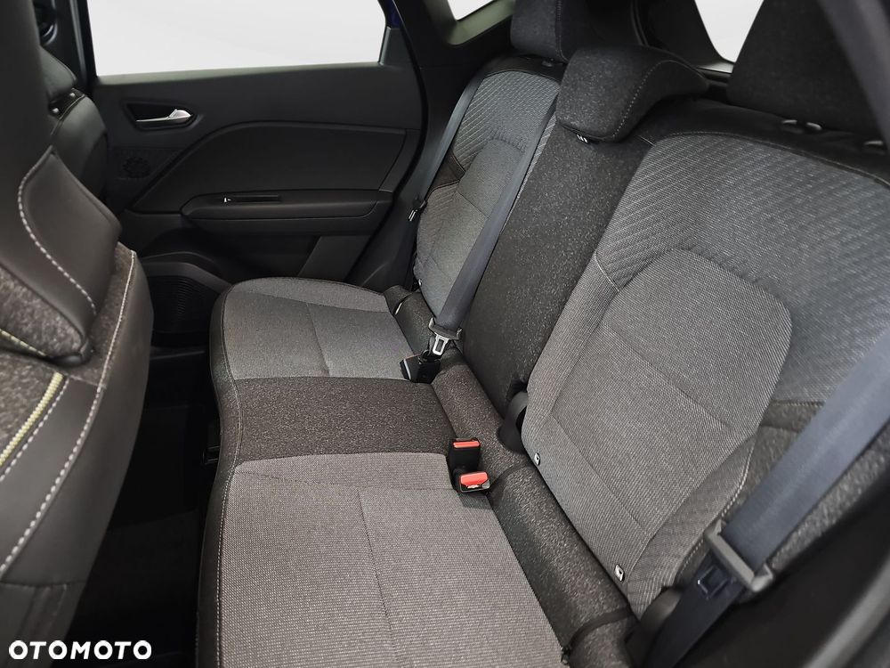 Renault Captur - 26