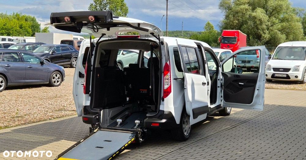 Ford Transit Connect - 19