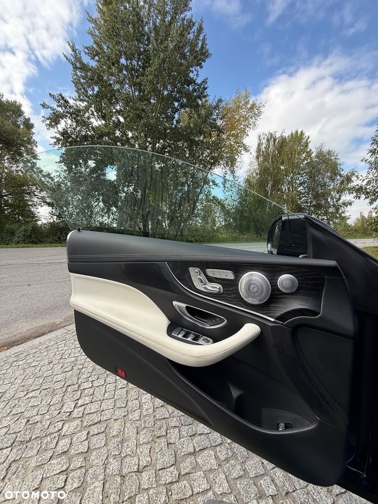 Mercedes-Benz Klasa E 220 d Coupe 4-Matic 9G-TRONIC - 11