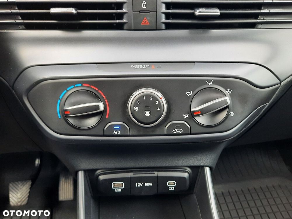 Hyundai i20 1.2 Modern - 37