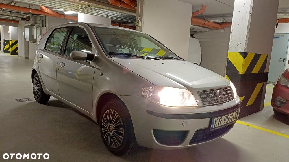 Fiat Punto 1.2 8V - 4