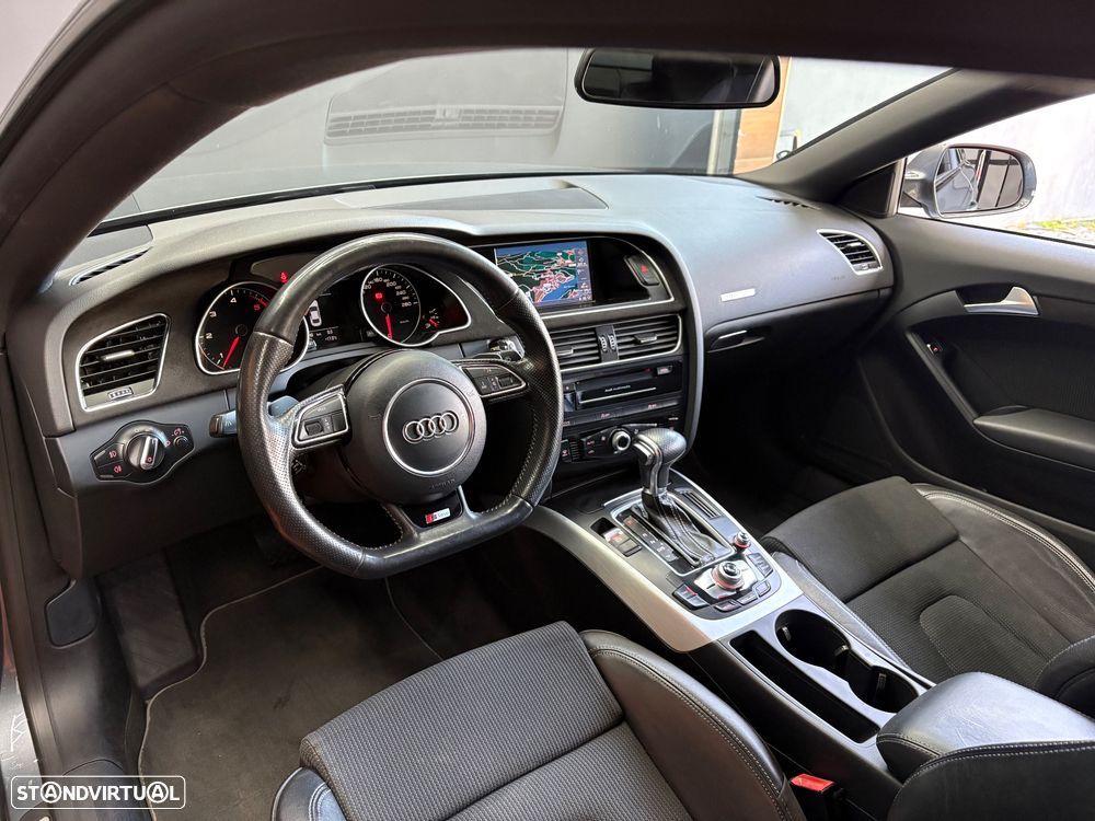 Audi A5 2.0 TDI Multitronic Business Line S-line - 15