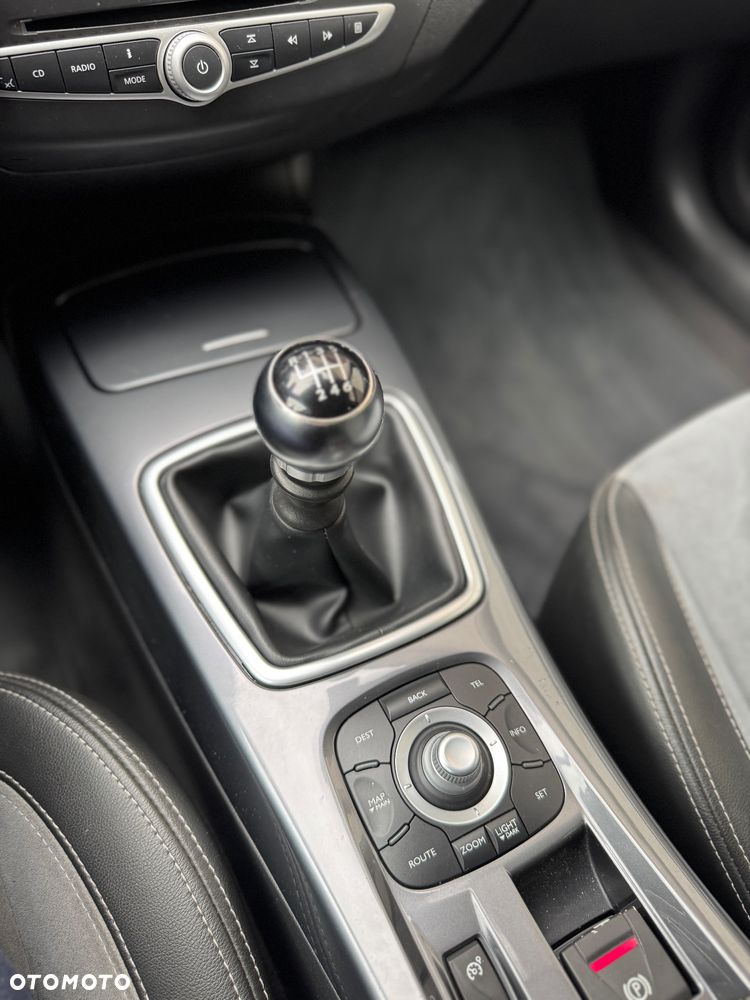 Renault Laguna 2.0 16V Turbo GT - 24