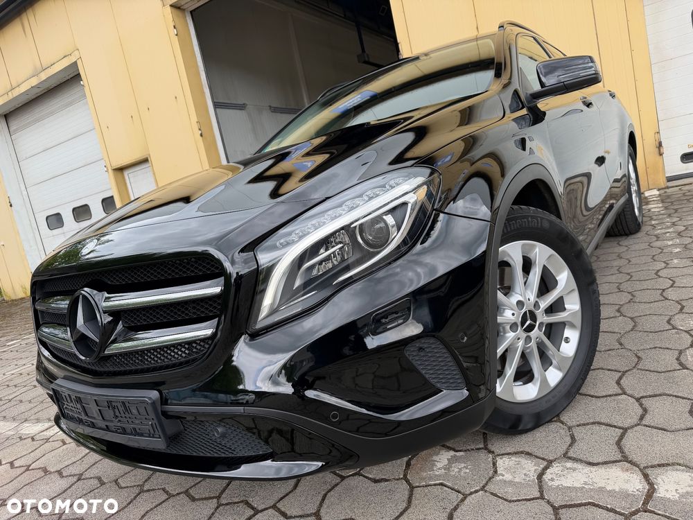 Mercedes-Benz GLA 250 7G-DCT SCORE