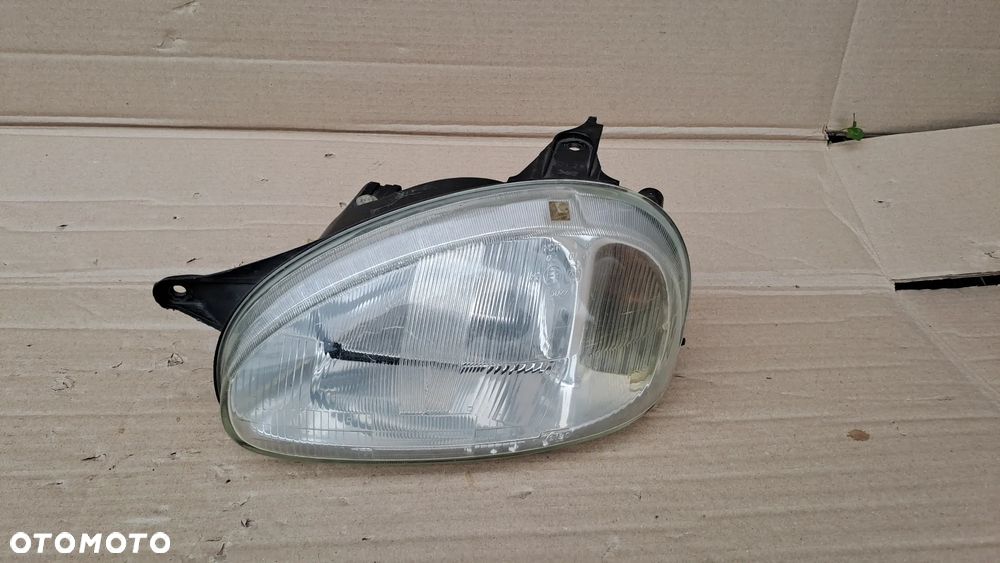 OPEL CORSA B LEWA LAMPA ELEKTRYCZNA ŁADNA - 1