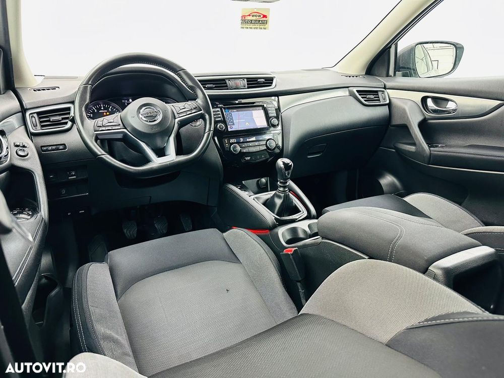 Nissan Qashqai 1.2 DIG-T Start/Stop N-Connecta - 17