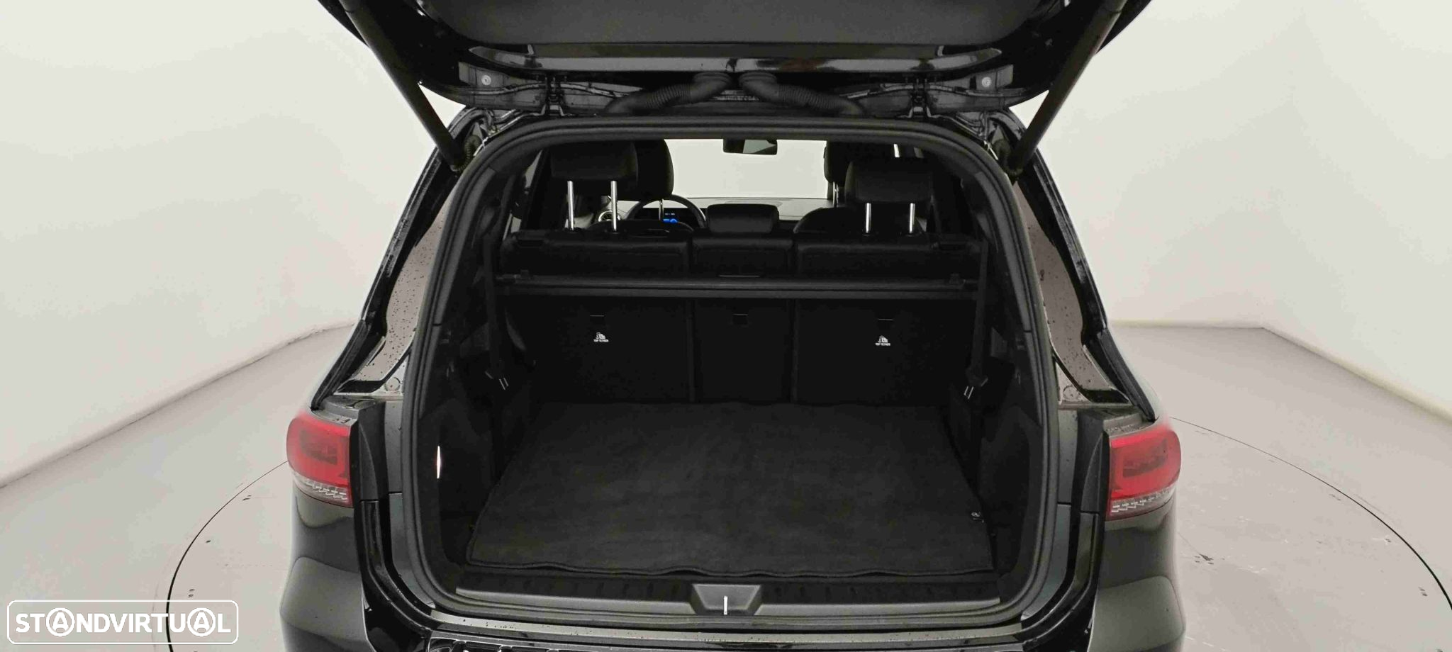 Mercedes-Benz EQB 250 AMG Line - 28