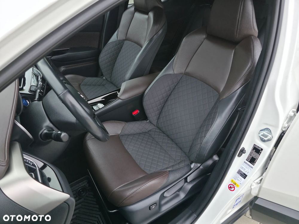 Toyota C-HR Lounge - 20