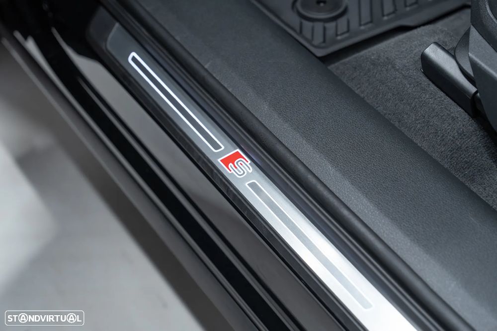 Audi Q8 e-Tron Sportback 50 quattro S line - 25