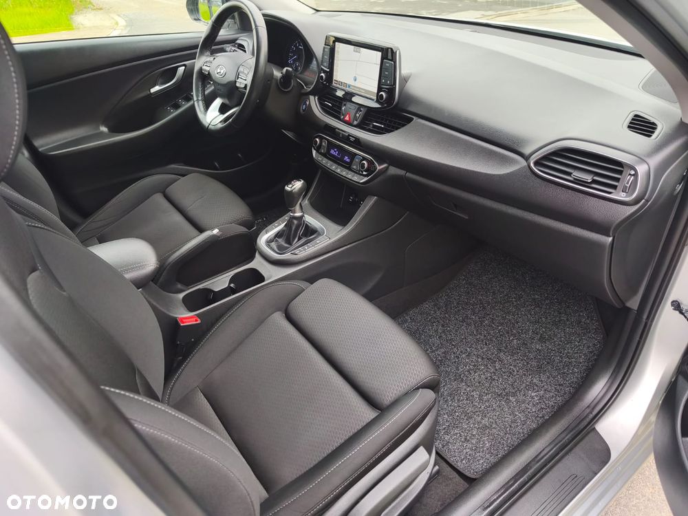 Hyundai i30 1.4 T-GDI YES!+ - 22