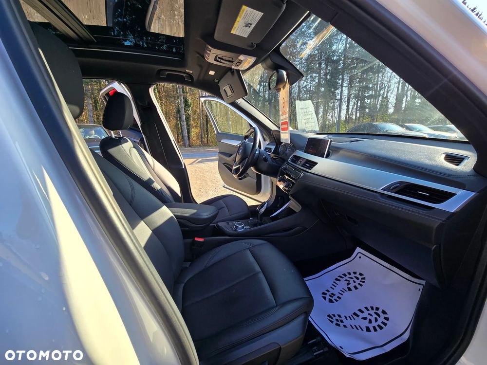 BMW X1 xDrive25i GPF xLine - 23