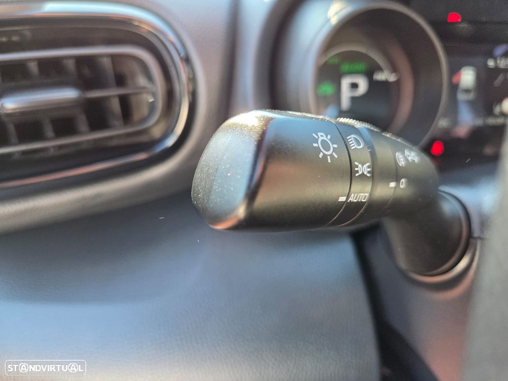 Toyota Yaris Cross 1.5 HDF Comfort - 17