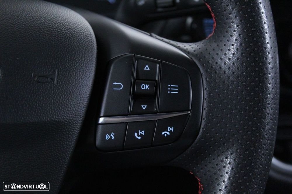 Ford Fiesta 1.0 EcoBoost ST-Line - 24